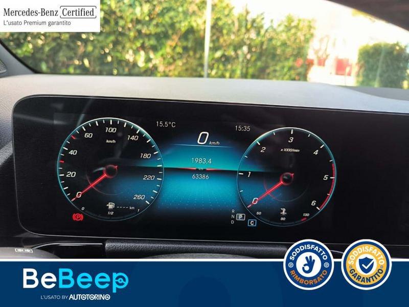 Mercedes-Benz GLA 200 D PREMIUM AUTO