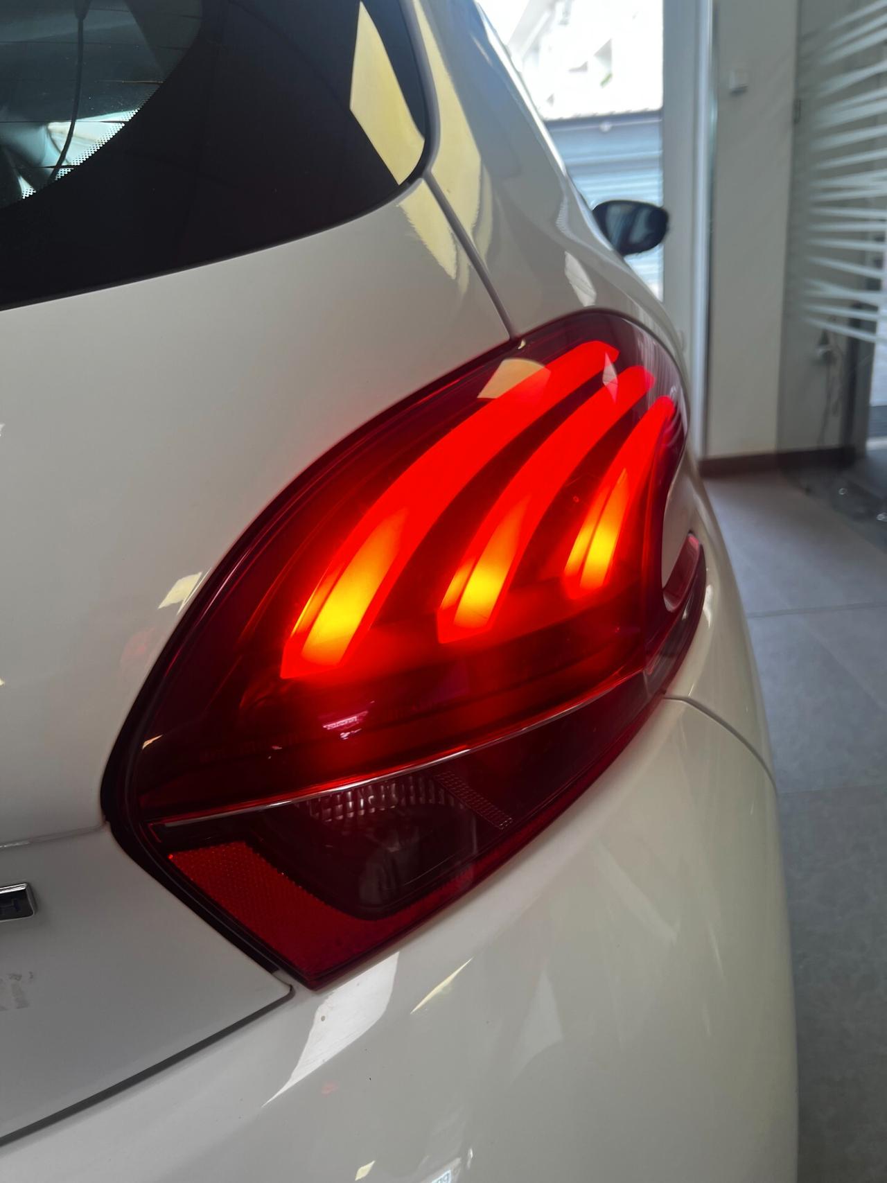 Peugeot 208 PureTech 82 5 porte Active 1 PROPRIETARIO