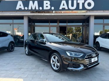 Audi A4 Avant 30 TDI/136 CV S tronic Business Advanced