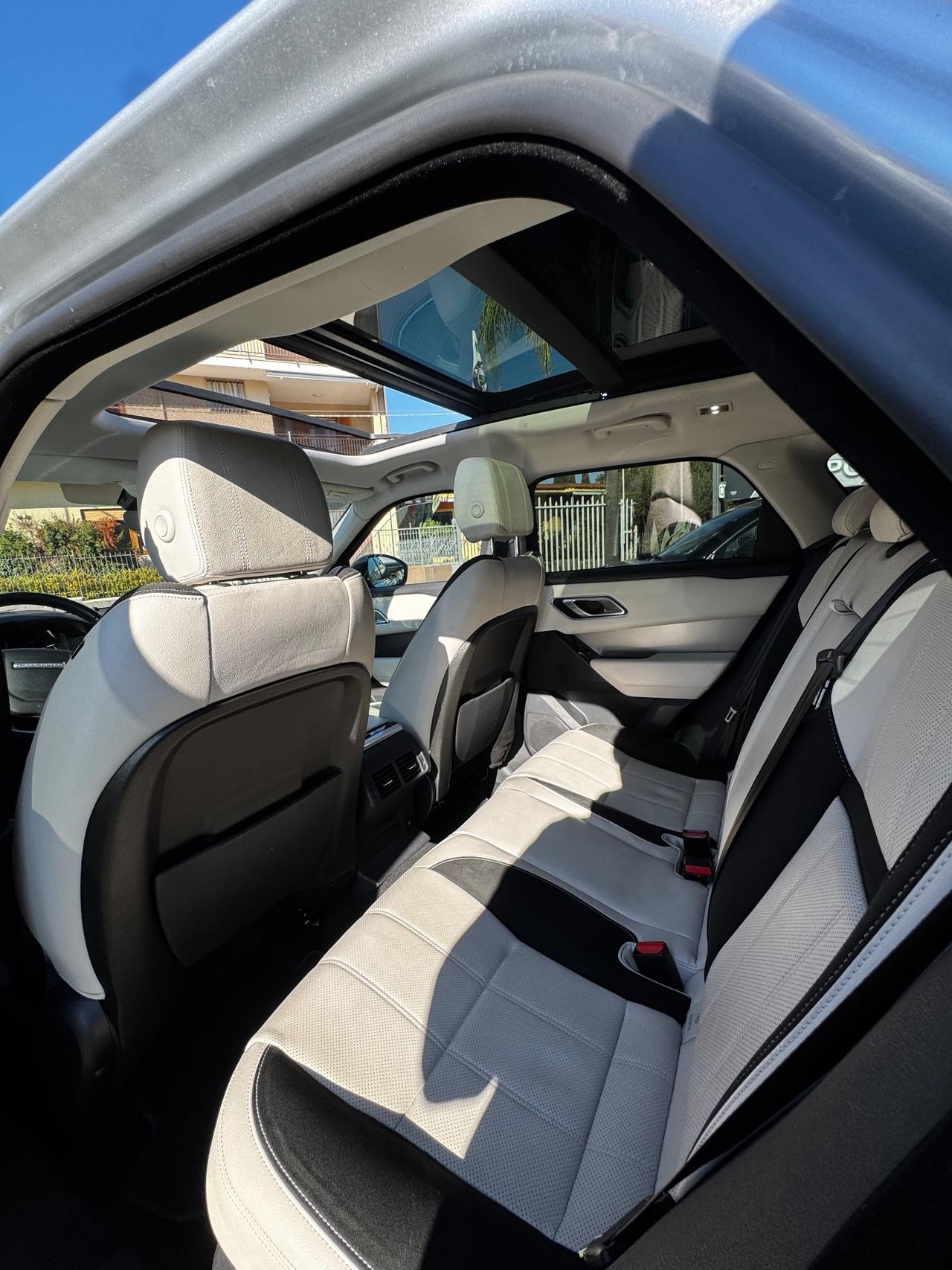 Land Rover Range Velar 2.0D I4 240 CV R-Dynamic S