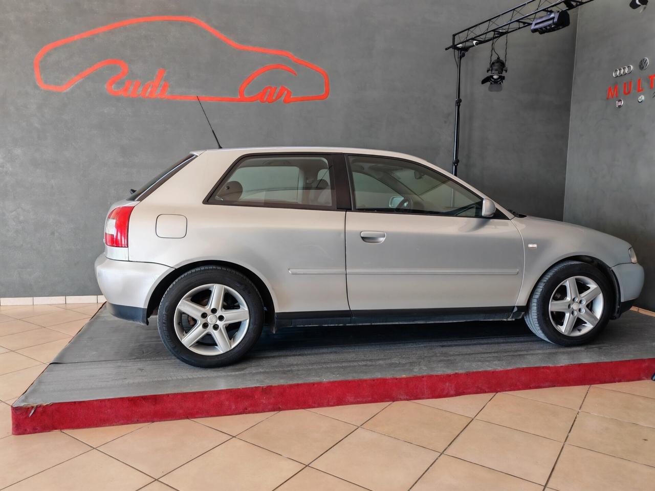Audi A3 1.9 TDI/130 CV cat 3p. Ambiente