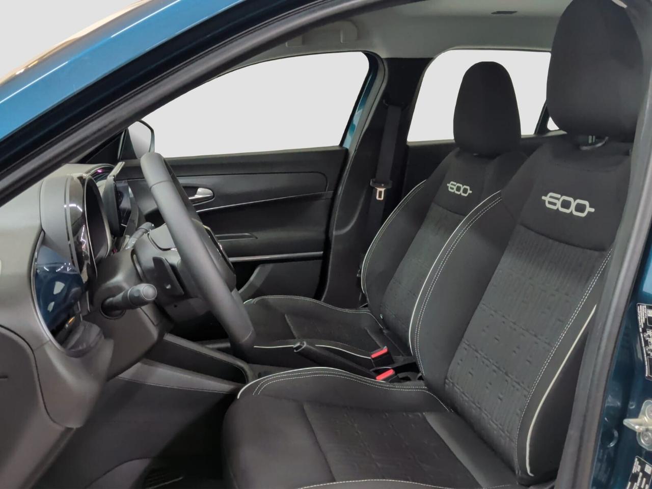 Fiat 600 Hybrid 145 CV DCT MHEV 2025
