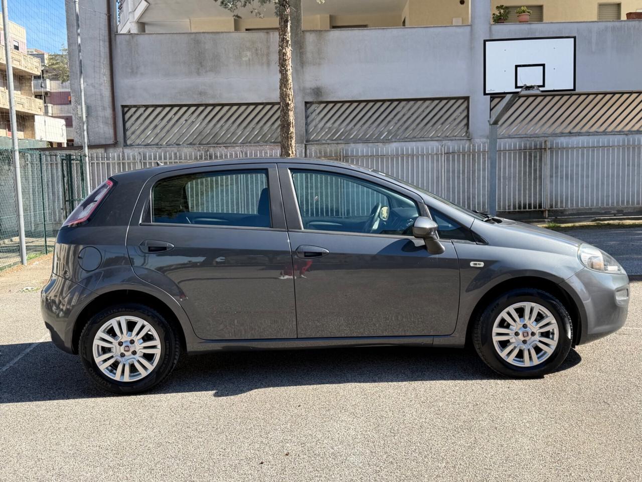 Fiat Punto 1.4 Gpl casa madre full optional