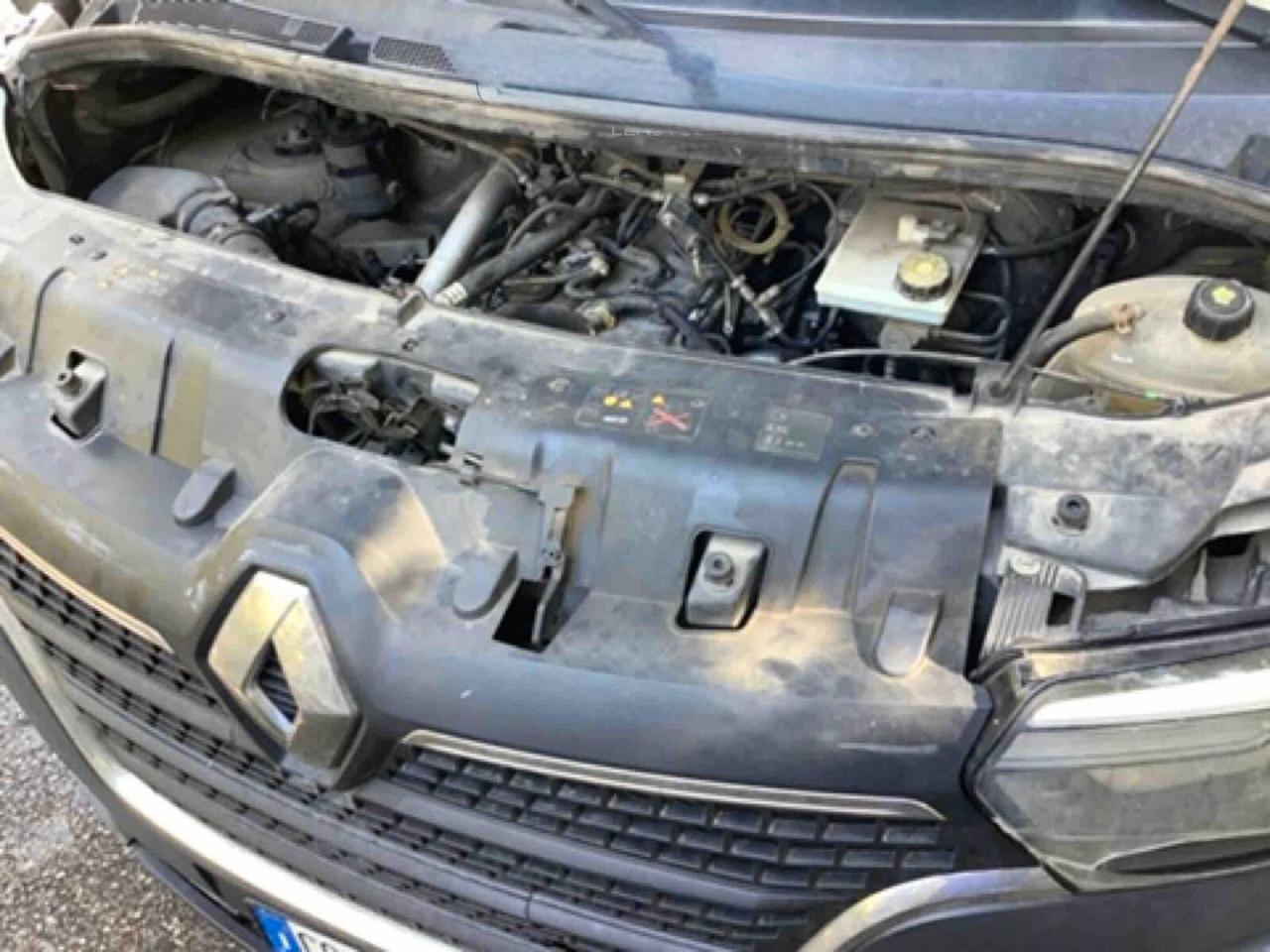 RENAULT MASTER 2.3 COMPATTATORE RIFIUTI