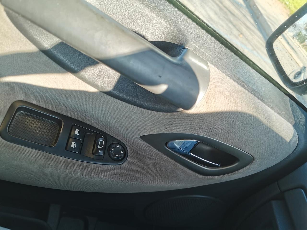 Fiat Scudo 2.0 MJT/130 PC Combi 6 posti (M1)