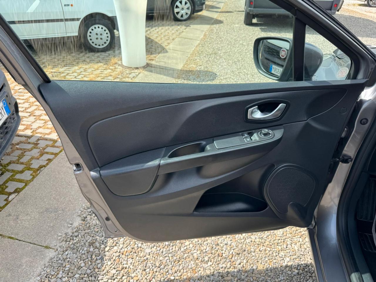 Renault Clio 1.2 75CV GPL 5 porte Authentique NEOPATENTATI