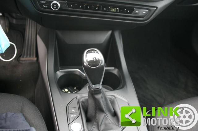 BMW 118 i 5p. Luxury