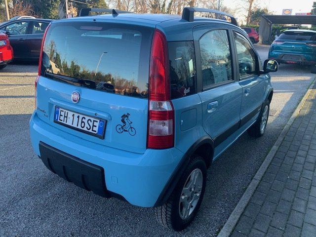 FIAT Panda 1.3 MJT 16V 4x4 Climbing