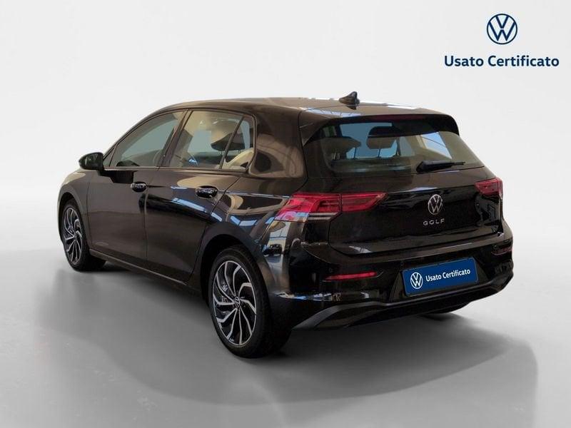 Volkswagen Golf 8 serie 2.0 TDI 115 CV SCR Life