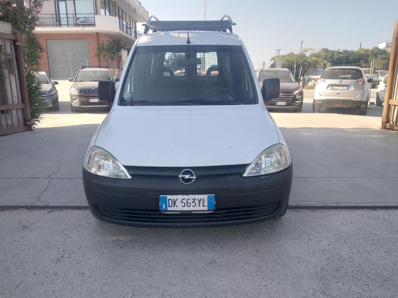 Opel Combo 1.3 CDTI 75CV