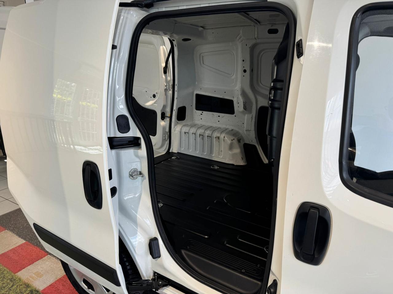 Fiat Fiorino 1.3 MJT 95CV Cargo SX