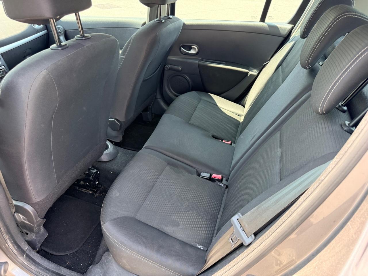 Renault Clio 1.2 benzina 55kw 75 CV