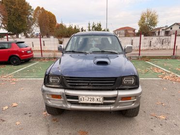 Mitsubishi L200 2.5 TDI 4WD Club Cab Pick-up GLX
