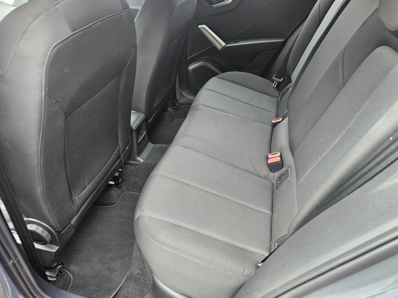 Audi Q2 30 TDI S tronic Identity Black