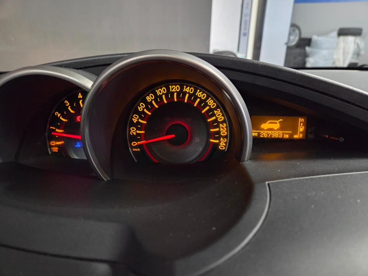 Toyota Verso 2.0 d-4d Sol mt