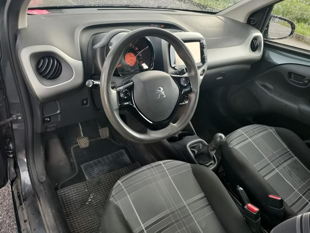 PEUGEOT 108 5p 1.0 vti