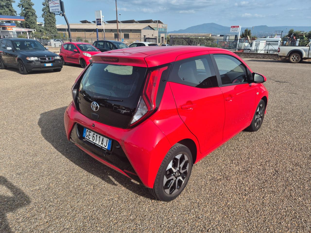 Toyota Aygo Connect 1.0 VVT-i 72 CV 5 porte x-play