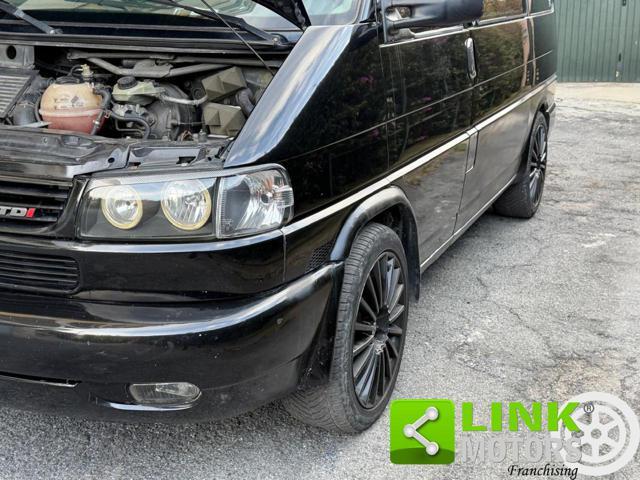 VOLKSWAGEN Transporter Transp. 2.5 TDI/102CV cat PL Caravelle