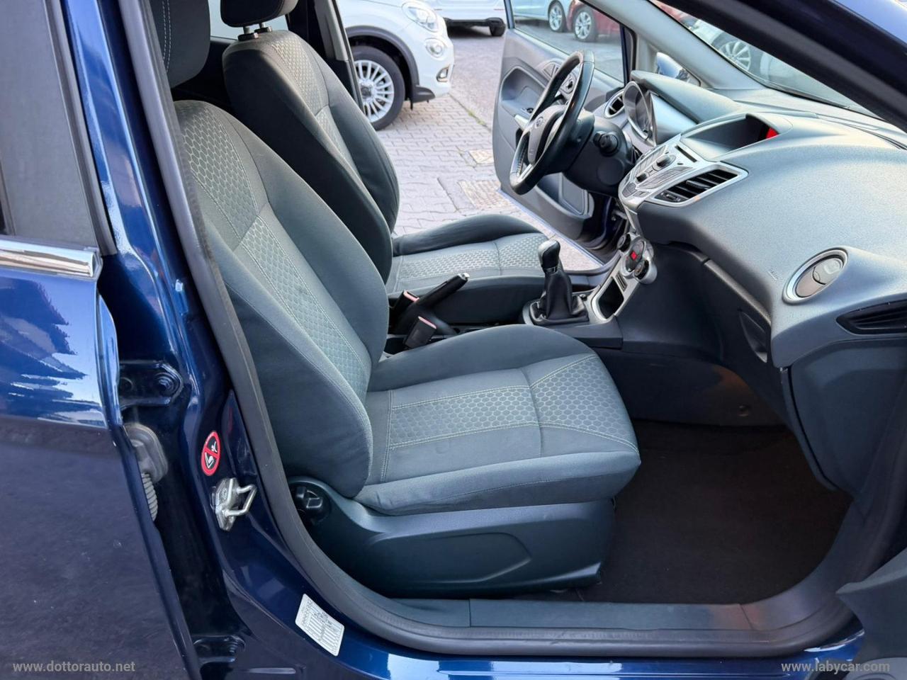 FORD Fiesta 1.6 TDCi 95 CV 5p. Titanium