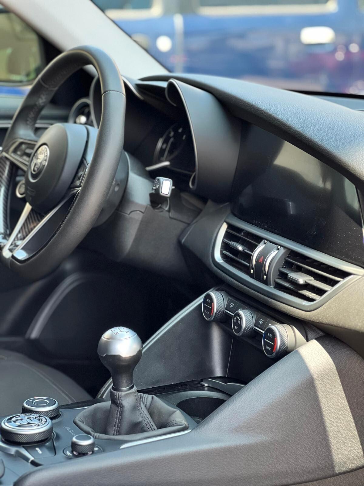 Alfa Romeo Giulia 2.2 Turbodiesel 136 CV AT8 Business