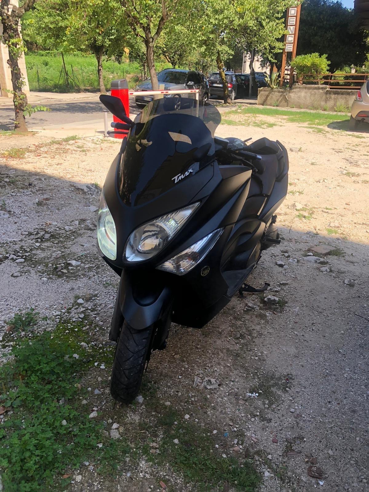 Yamaha T Max