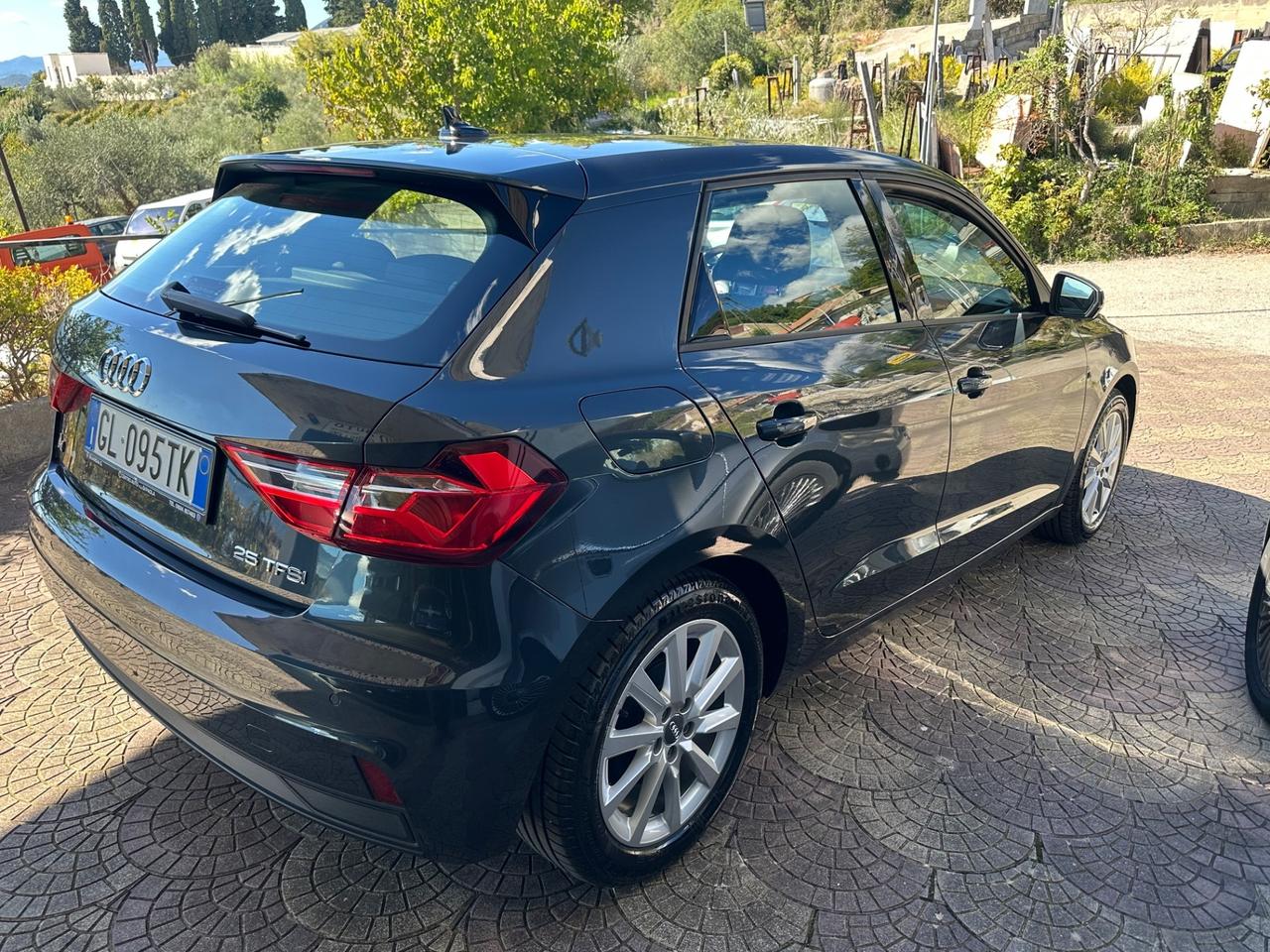 Audi A1 SPB 25 TFSI Admired 95 CV IDENTITY BLACK