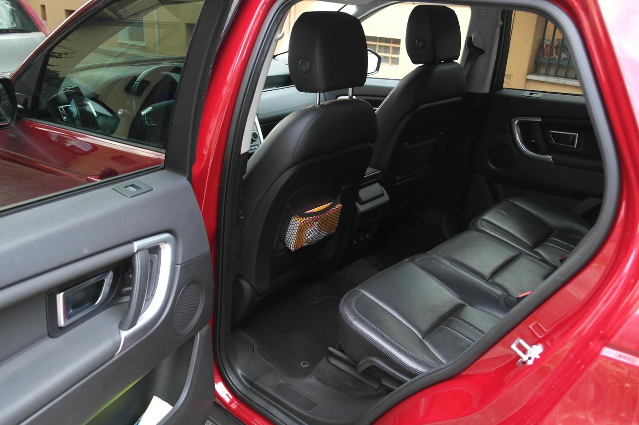 Land Rover Discovery Sport 2.0 TD4 180 CV HSE