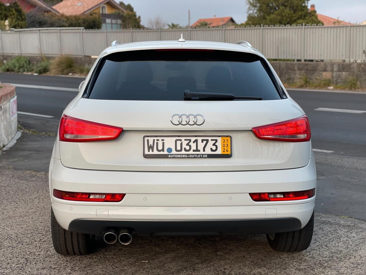 Audi Q3 2.0 TDI 150 CV S Line