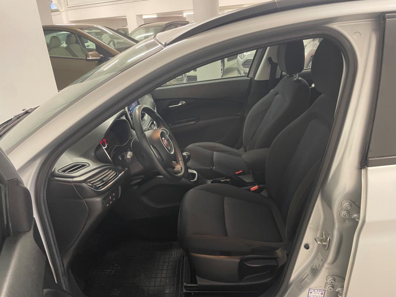 Fiat Tipo 1.6 Mjt S&S SW Lounge Perfetta !