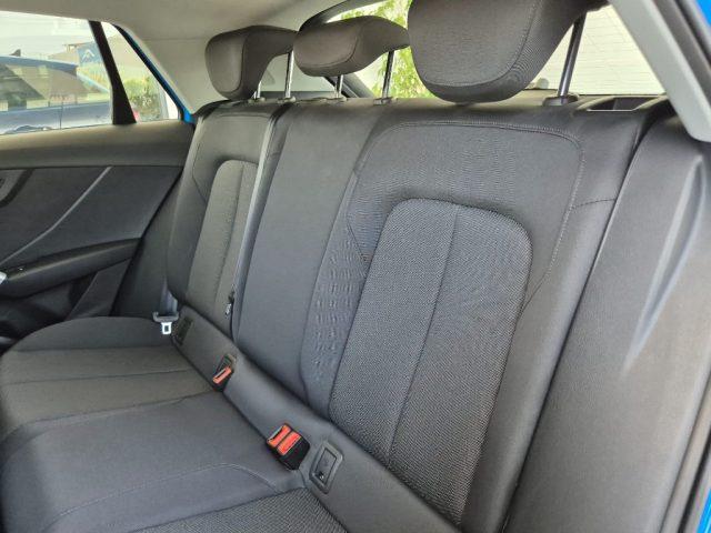AUDI Q2 30 TDI S line Edition