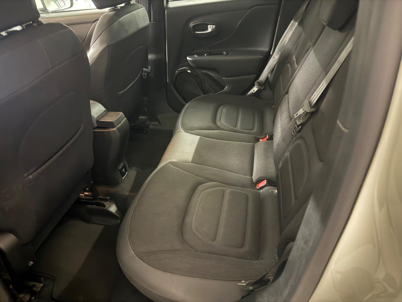 Jeep Renegade 1.6 Mjt DDCT 120 CV Limited