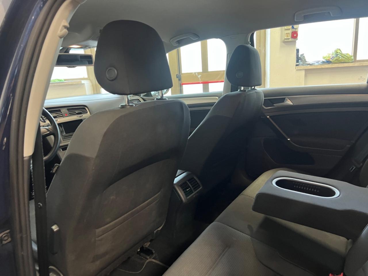 Volkswagen Golf Variant 1.6 TDI 105 CV DSG Highline BlueMotion Tech.
