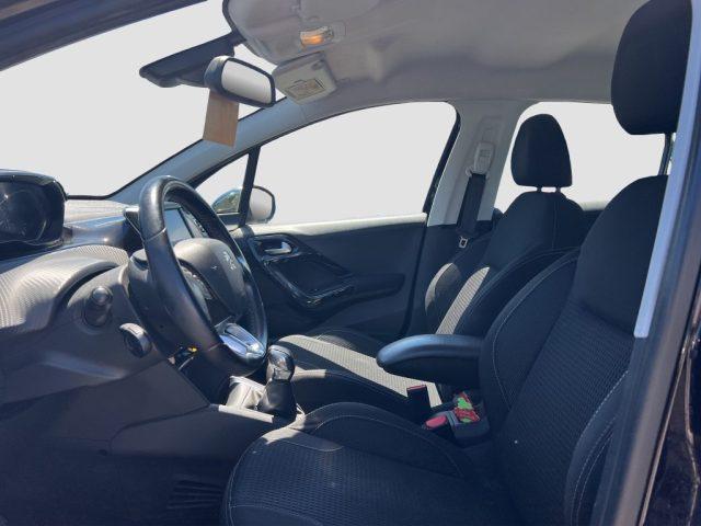 PEUGEOT 208 208 1.2 PureTech 82 CV 5 porte GPL Allure