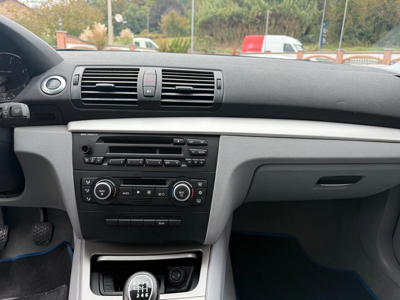 Bmw 118d cat 5 porte Futura DPF / 2.0 ,143 CV /EURO 5/ FRIZIONE E VOLANO NUOVI