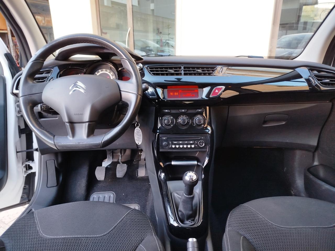 Citroen C3 1.2 VTi 82 Vanity Fair 10