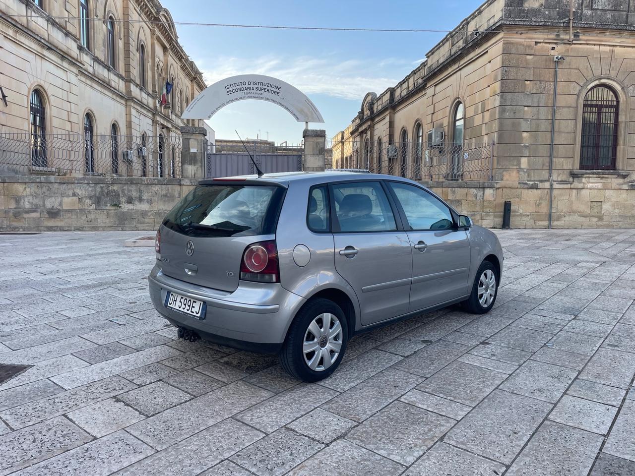 Polo 1400 TDI GANCIO TRAINO