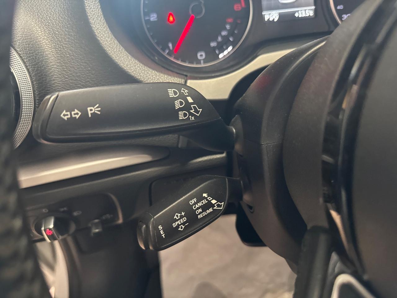 Audi A3 Cabrio 2.0 TDI clean diesel Attraction
