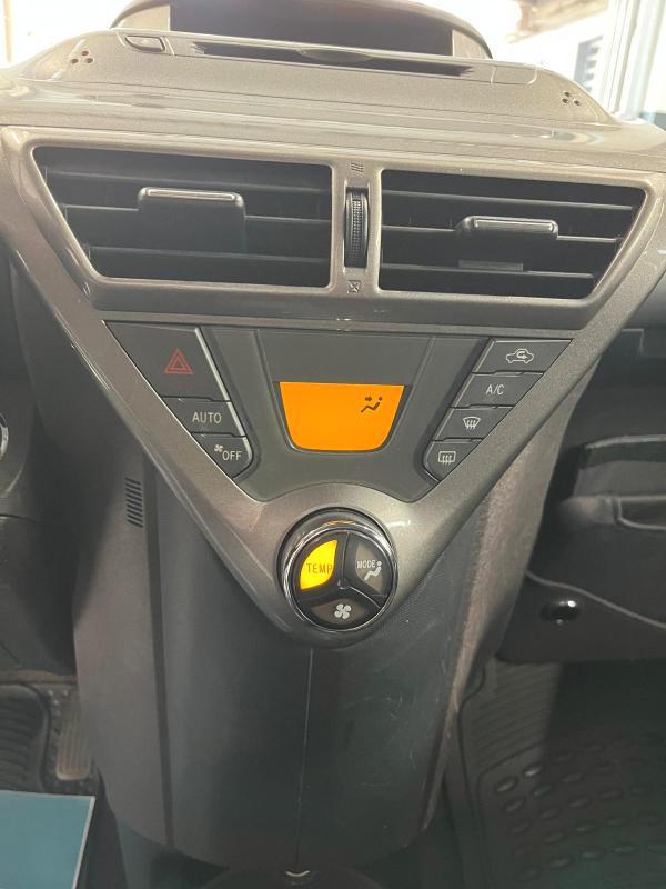 Toyota iQ 1.0 multidrive F.O.