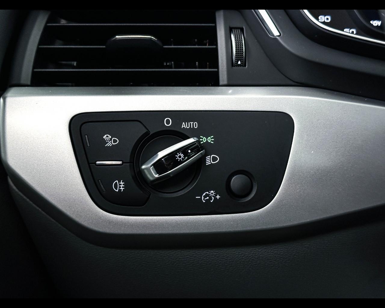 AUDI A4 allroad 2ª serie - A4 allroad 3.0 TDI 272 CV tiptronic