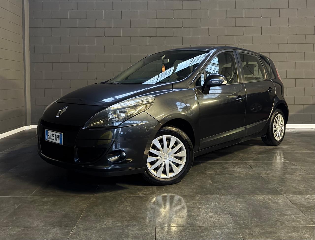 Renault Scenic Scénic X- Mod ADATTA A NEOPATENTATI