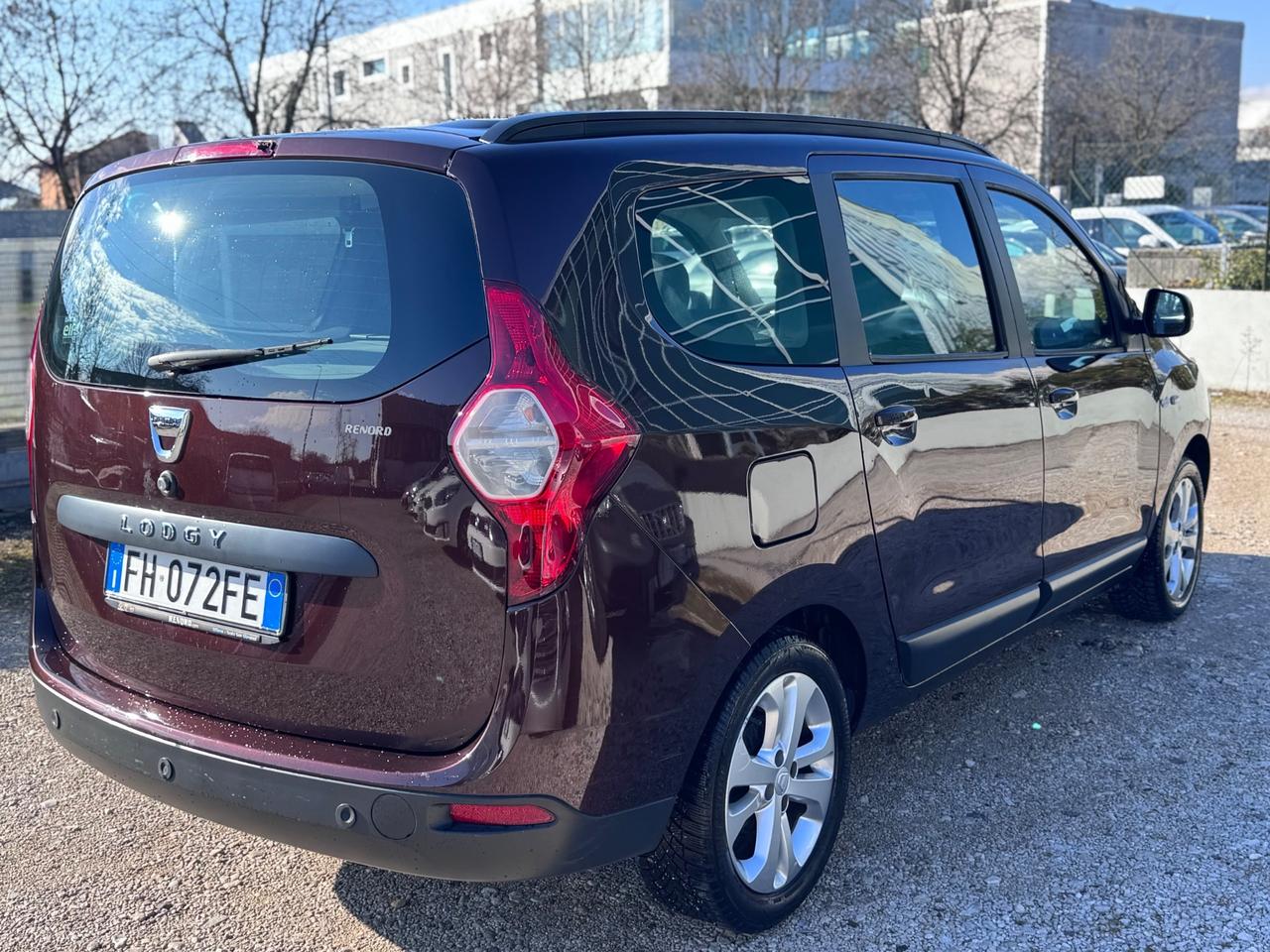 Dacia Lodgy 1.5 Diesel 90cv Euro6 2017 Neopatentati