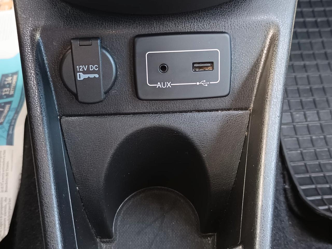 Lancia Ypsilon 2017 - 1.2 benzina Lb automobili