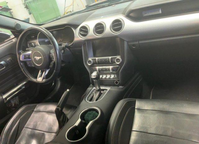 FORD Mustang Fastback 5.0 V8 TiVCT aut. GT