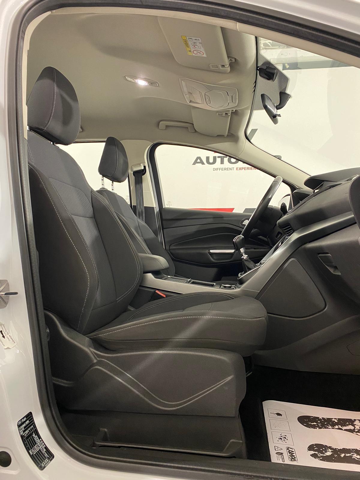 Ford Kuga 1.5 EcoBoost 120 CV S&S 2WD Plus