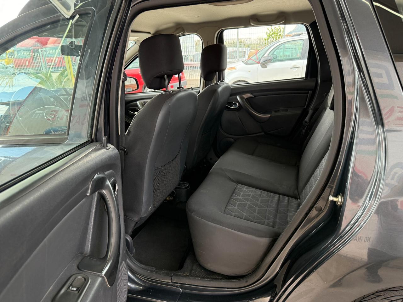DACIA DUSTER 4X4 ANNO 2015 1.5 DIESEL 110 CV