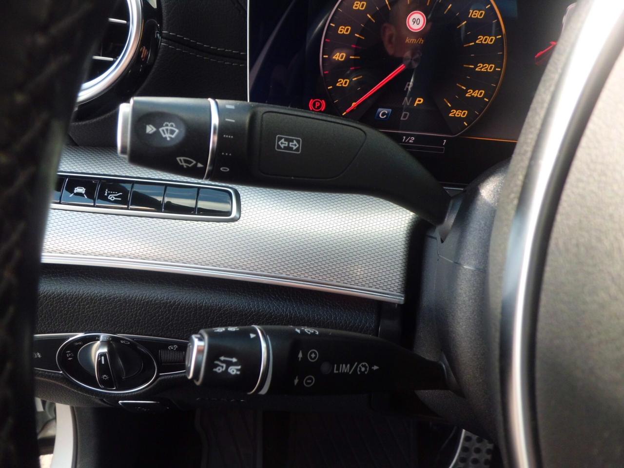 Mercedes-benz E 220 d Auto Premium Plus