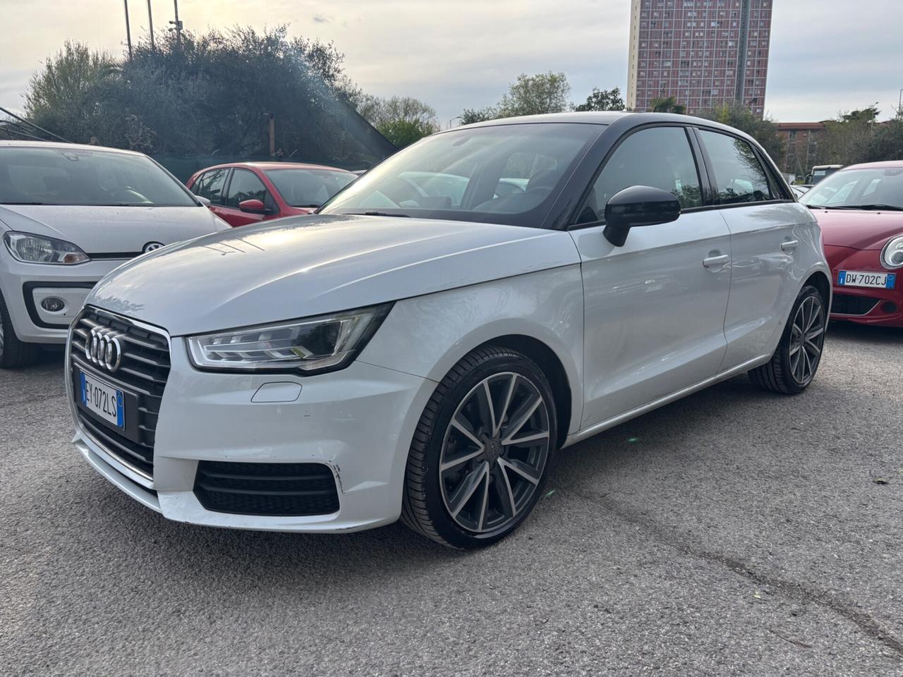 Audi A1 SPB 1.6 TDI 116 CV S tronic OK NEOPATENTATI
