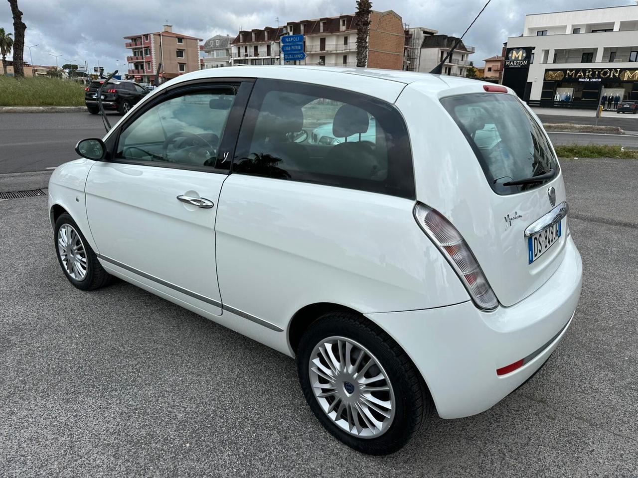 LANCIA YPSILON 1.2BENZINA 60CV 100MILAKM