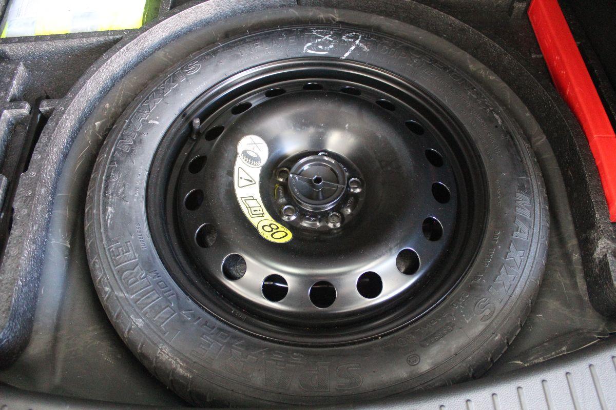 FORD - Kuga - 2.0 TDCI 120 CV S&S 2WD ST-Line