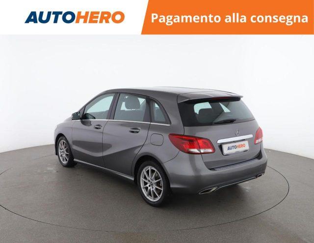 MERCEDES-BENZ B 180 d Automatic Sport